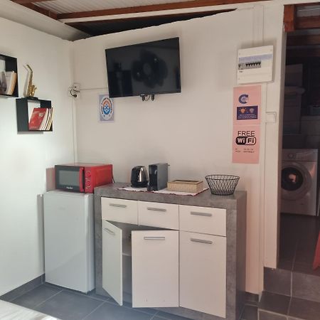 Charmant Studio D'Invite - Baie-Mahault Ngoại thất bức ảnh