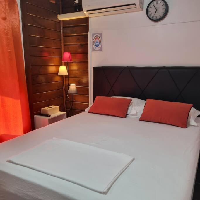 Charmant Studio D'Invite - Baie-Mahault Ngoại thất bức ảnh