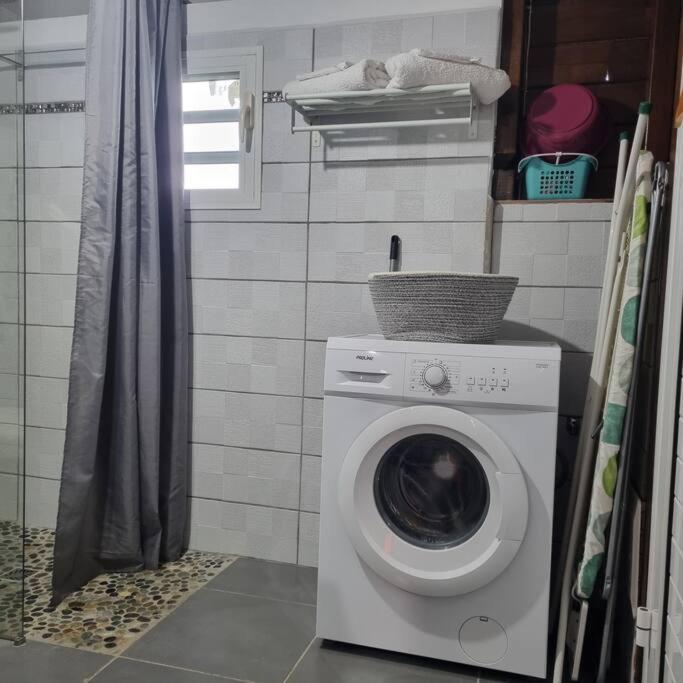 Charmant Studio D'Invite - Baie-Mahault Ngoại thất bức ảnh