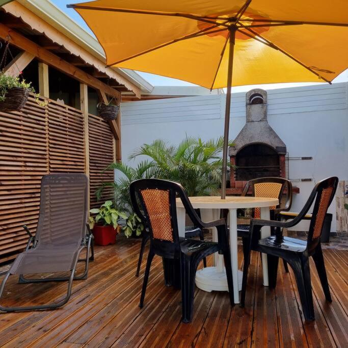 Charmant Studio D'Invite - Baie-Mahault Ngoại thất bức ảnh