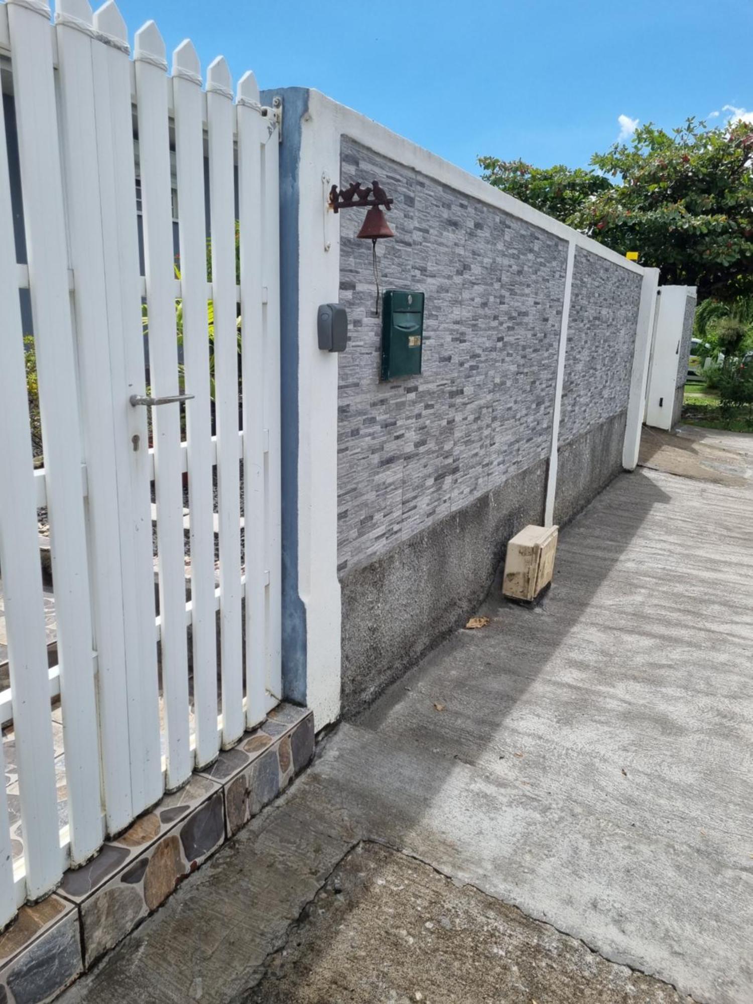 Charmant Studio D'Invite - Baie-Mahault Ngoại thất bức ảnh